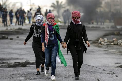 Live Gaza Marks Year Of Protests Middle East Eye