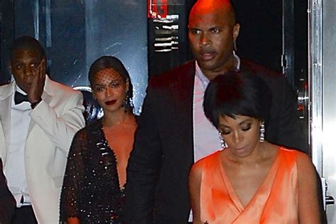 beyonce s sister solange attacked jay z over going off to have sex with rihanna