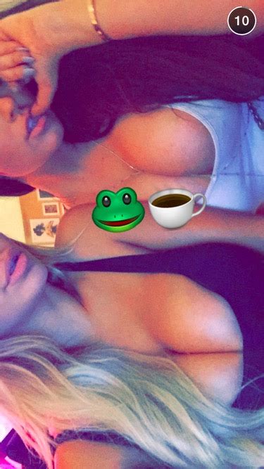 lindsey pelas is still our sexiest snapchat babe therackup
