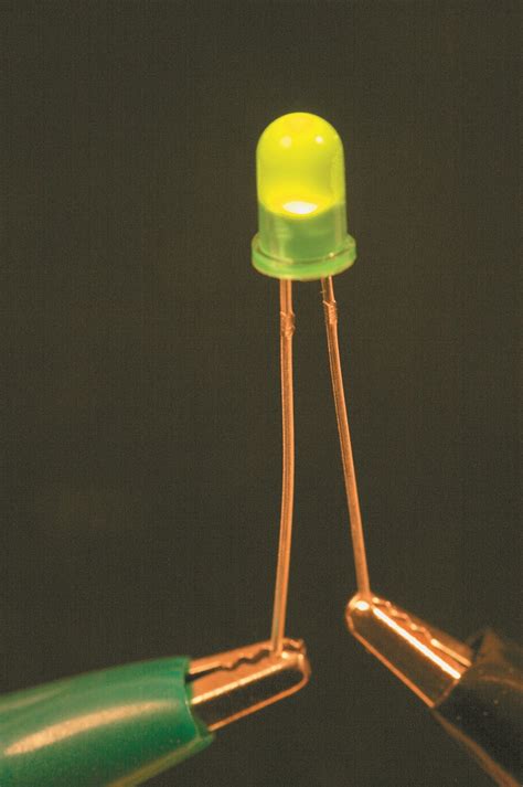 leuchtdiode gruen mm elektronik und  technik bauelemente bauteile
