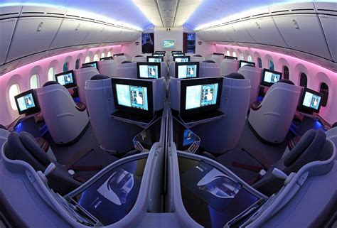 qatar airways boeing   seat configuration  layout aircraft