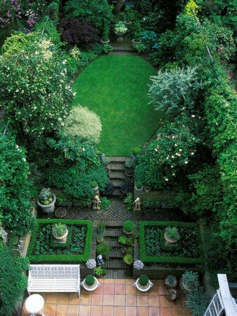 ideas  small english garden  pinterest english gardens garden inspiration