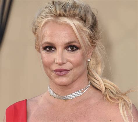Após Perder O Bebé Britney Spears Volta Posar Nua Angorussia