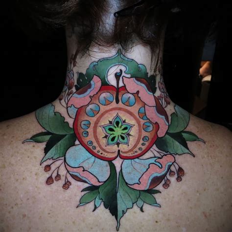 12 Tattoo Flower Neck 