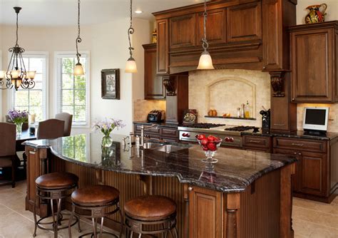 kitchen islands  seating  traditional style
