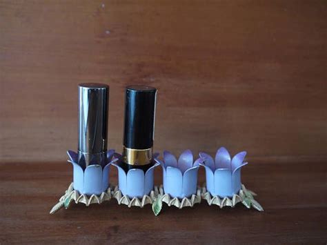 1950s 1960s vintage floral lipstick holder holds 4 lipstick etsy