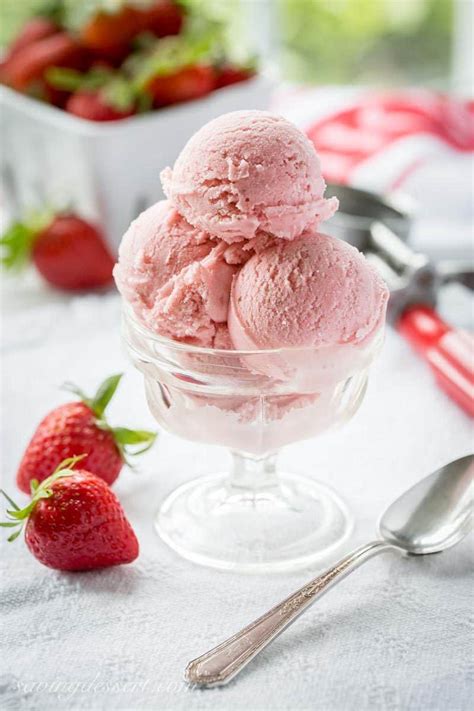 fresh strawberry ice cream saving room  dessert