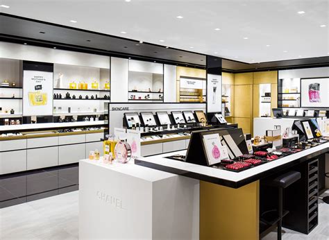 chanel opens st standalone fragrance  beauty boutique  canada