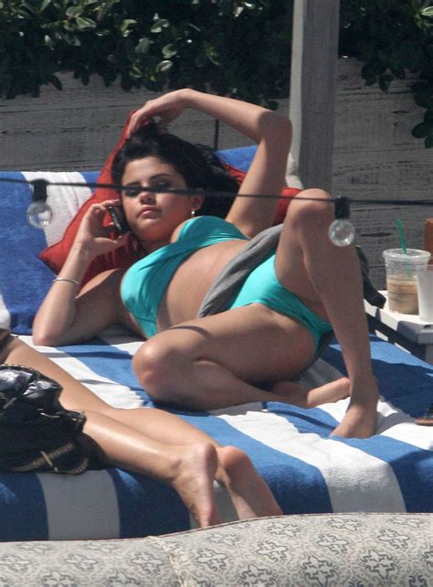 new selena gomez bikini pictures ~ candid magz