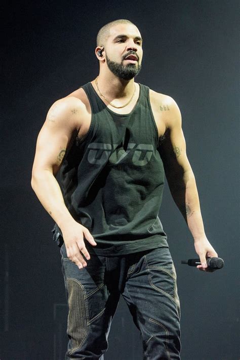 sexy drake pictures popsugar celebrity photo 31