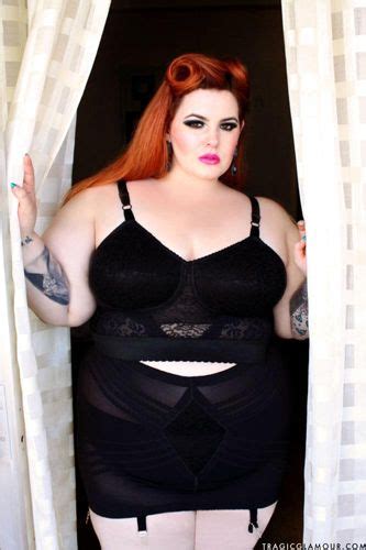 tess munster — whoever said models have to be toweringly tall and beanpole thin… i love