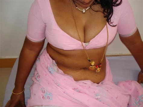 South Indian Wife Geetha Naked Pictures Spicy Indian Babe