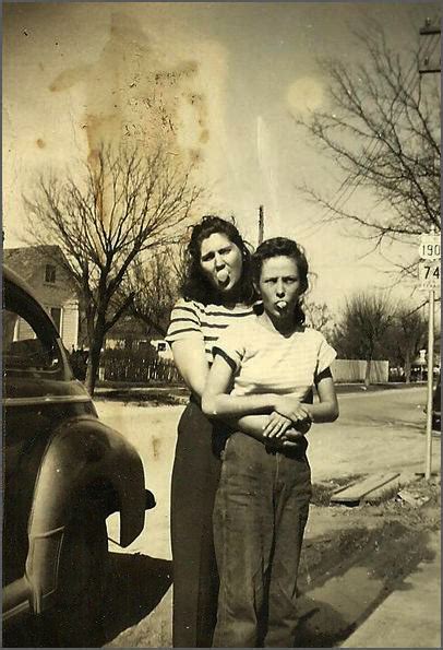 Homo History Vintage Lesbian Couples