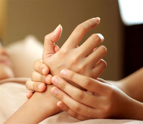 A Five Minute Massage Fingers For Total Relaxation