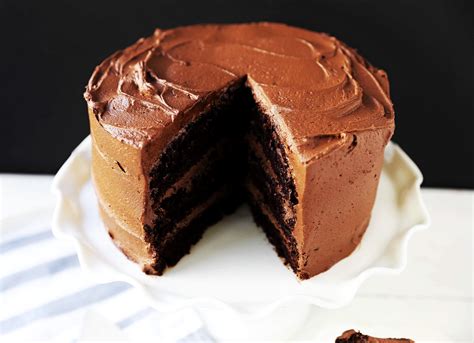 delicious chocolate cake     baking sweets