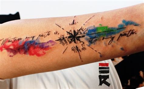 20 Designs And Ideas Of Small Compass Tattoos Yo Tattoo