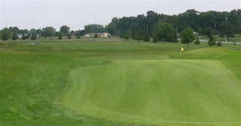 ohio golf courses  remain open  state reverses decision