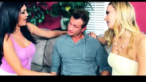 Holly Michaels And Natalia Starr Fcking A Lucky Guy 3way