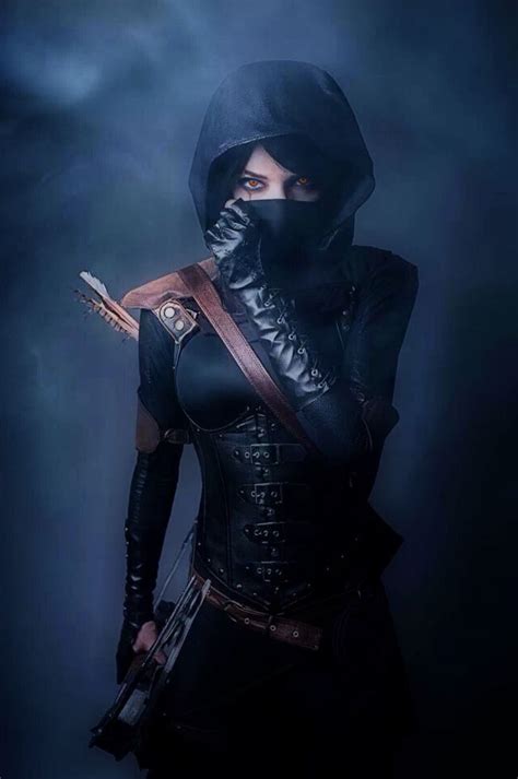Rogue Queen I New Life Warrior Outfit Steampunk Assassin