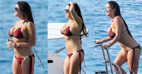 Casey Batchelor Displays Her Eye Popping Cleavage In A
