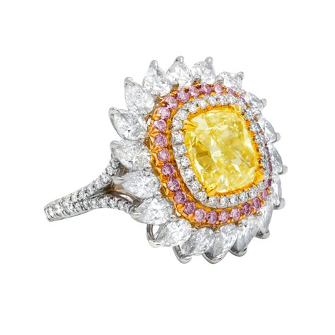 gia certified  carats canary yellow diamond ring  sale  stdibs