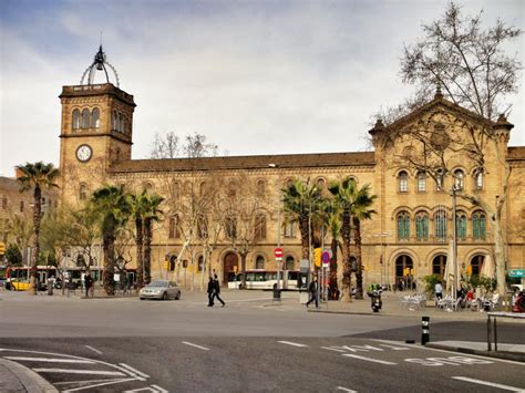 university  barcelona editorial stock image image  facade bell