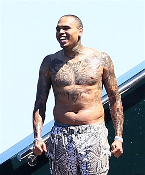 Chris Brown Got Fat Betches