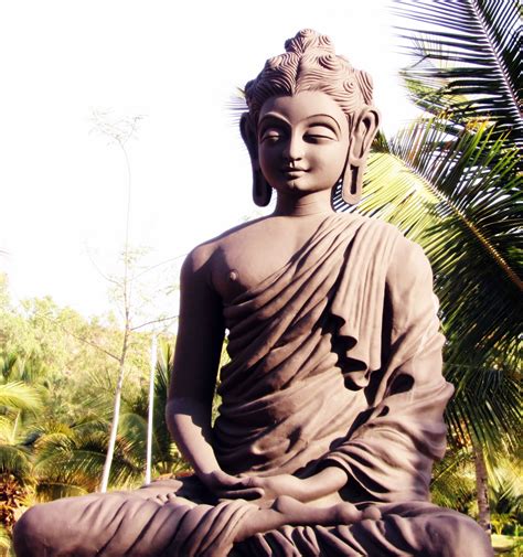 siddhartha gautama buddha  pyramid images worthview