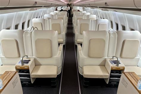 exclusive      seat private boeing  charter