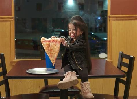 world s smallest woman weighs 12lb and stands 24 inches tall daily