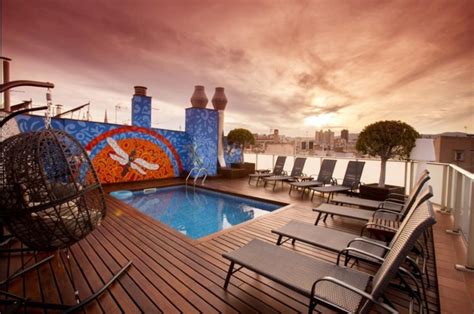 de  beste hotels  barcelona met zwembad justfly aanbiedingen
