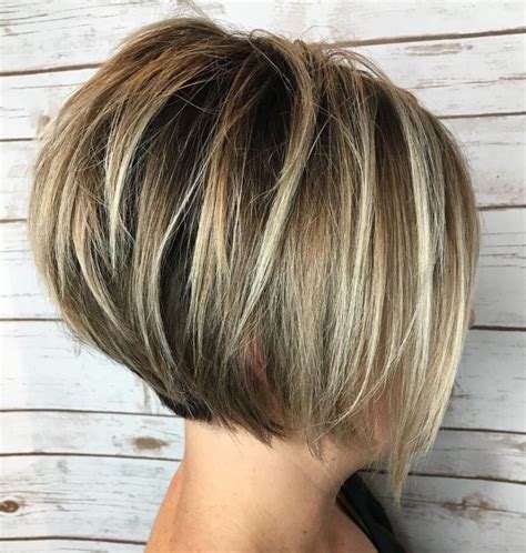 cute  easy  style short layered hairstyles   stacked