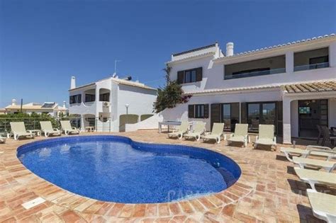 2 Villas For Sale In Albufeira E Olhos De In Olhos De água Algarve