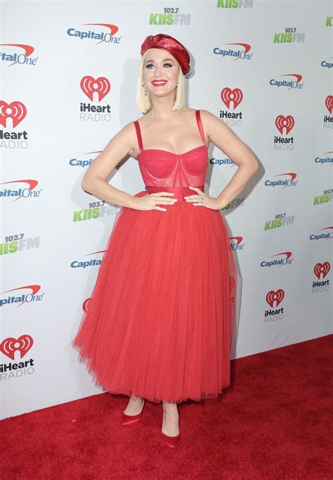 Busty Singer Katy Perry Showcasing Her Cleavage In A Red Dress The