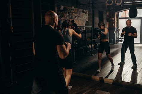 punching body mechanics  movement patterns    fitness
