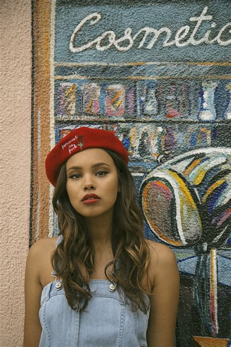 alisha boe is tv s most down to earth it girl galore