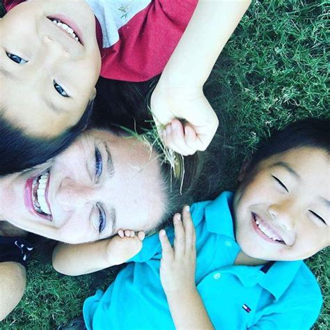 4 Things About Motherhood That Are Just Gross