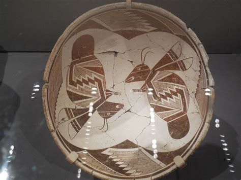 the world s best photos of mimbres and pottery flickr hive mind native american pottery