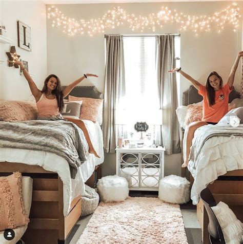 Love This Dorm Room Ideas For Girls College Those Hanging Lights In Dorm Room Add So Much To
