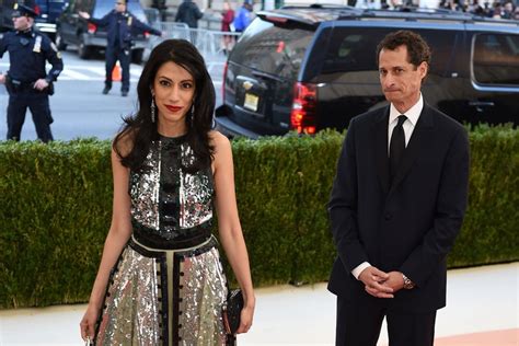 huma abedin has filed for divorce from anthony weiner vanity fair