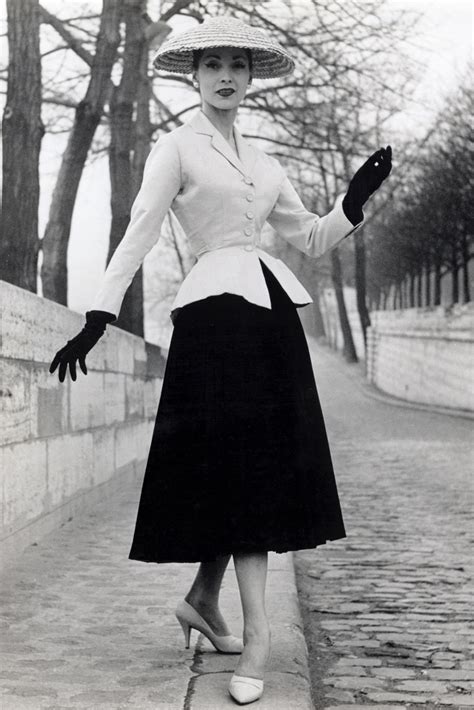 1940s Fashion Iconic Looks And The Women Who Made Them Famous