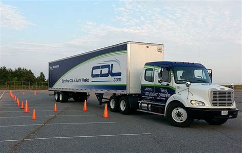 freightliner   smoothes  road  cdl training freightliner work truck freightliner