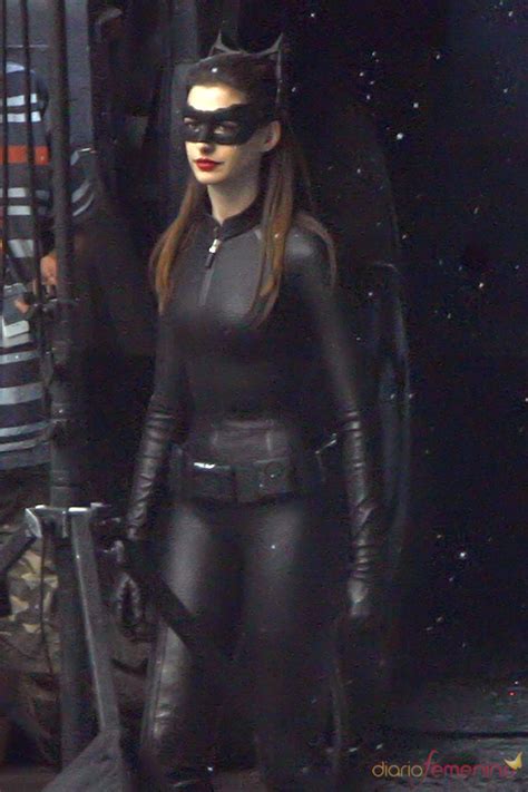 We Are Robin A Moment Of Appreciation For Anne Hathaway’s Catwoman