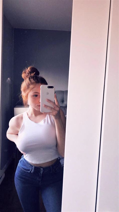 busty ginger babe 🤤 r 2busty2hide