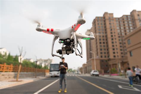 faa offers  refund drone owners   registration fee digital trends