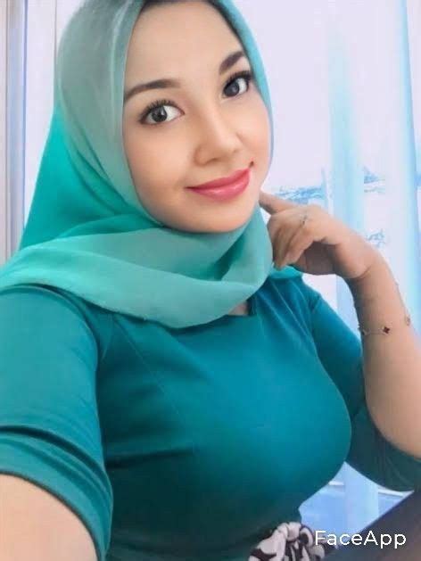 Pin Oleh Asdian Rusadi Di Gaya Hijab Wanita Berlekuk Gaya Hijab