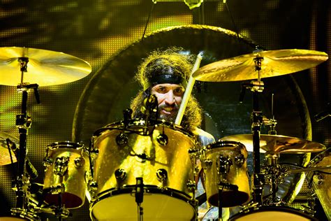 Breaking Down Tommy Clufetos’ Massive Classic Rock Resume Drgnews