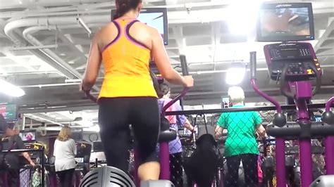 candid 06 lovely gym booty ripped bulge watcher hidden webcam slow mo zb porn