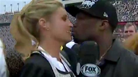 erin andrews the 1st black kiss on tv youtube