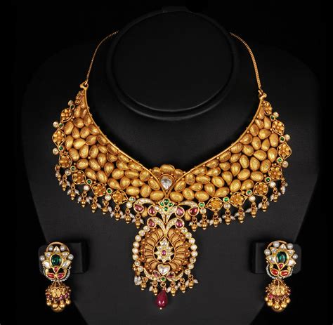 gold  diamond jewellery designs beautiful antique bridal necklace